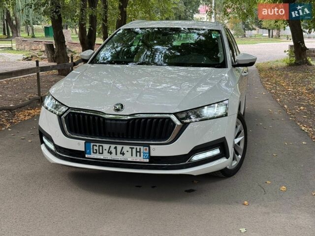 Білий Шкода Октавія, об'ємом двигуна 2.01 л та пробігом 230 тис. км за 17900 $, фото 1 на Automoto.ua