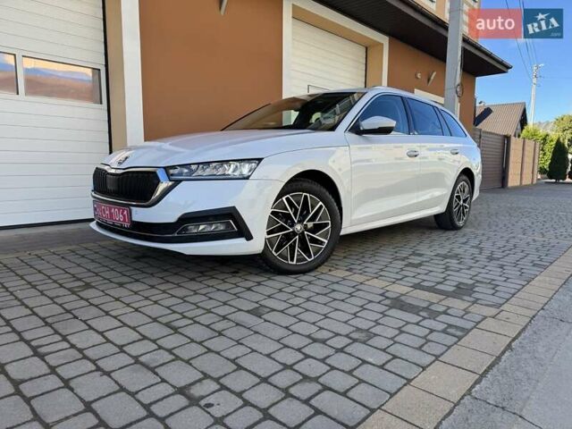 Білий Шкода Октавія, об'ємом двигуна 1.97 л та пробігом 210 тис. км за 21900 $, фото 1 на Automoto.ua