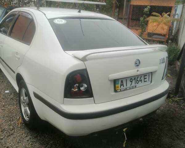 Белый Шкода Октавия, объемом двигателя 1.78 л и пробегом 270 тыс. км за 4200 $, фото 1 на Automoto.ua