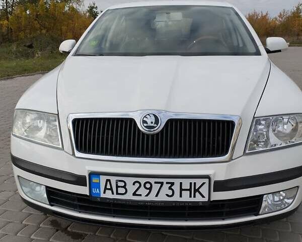 Білий Шкода Октавія, об'ємом двигуна 1.9 л та пробігом 300 тис. км за 6200 $, фото 1 на Automoto.ua