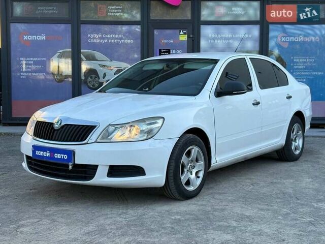 Белый Шкода Октавия, объемом двигателя 1.9 л и пробегом 299 тыс. км за 7300 $, фото 1 на Automoto.ua