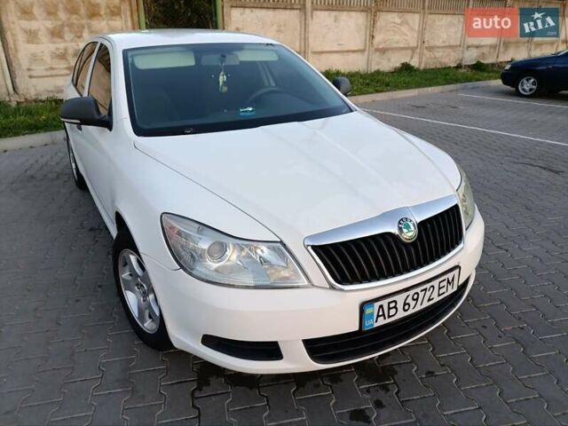 Белый Шкода Октавия, объемом двигателя 1.9 л и пробегом 286 тыс. км за 6300 $, фото 1 на Automoto.ua