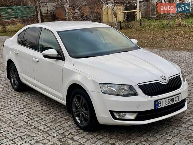 Белый Шкода Октавия, объемом двигателя 1.97 л и пробегом 250 тыс. км за 10399 $, фото 1 на Automoto.ua