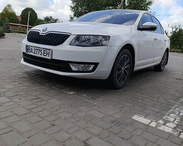 Белый Шкода Октавия, объемом двигателя 1.4 л и пробегом 122 тыс. км за 12300 $, фото 1 на Automoto.ua