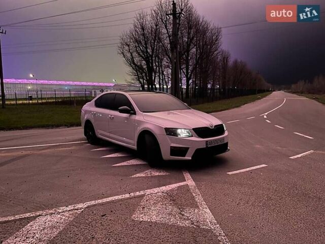 Белый Шкода Октавия, объемом двигателя 1.4 л и пробегом 127 тыс. км за 12500 $, фото 1 на Automoto.ua