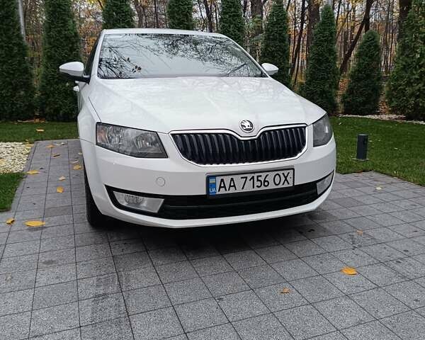 Білий Шкода Октавія, об'ємом двигуна 1.4 л та пробігом 210 тис. км за 10000 $, фото 1 на Automoto.ua