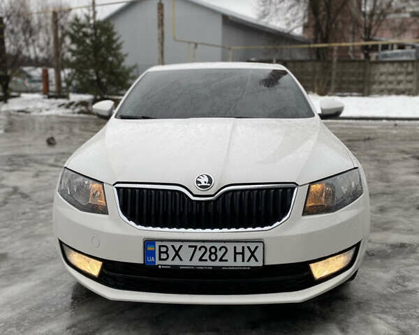 Белый Шкода Октавия, объемом двигателя 1.4 л и пробегом 340 тыс. км за 9800 $, фото 1 на Automoto.ua