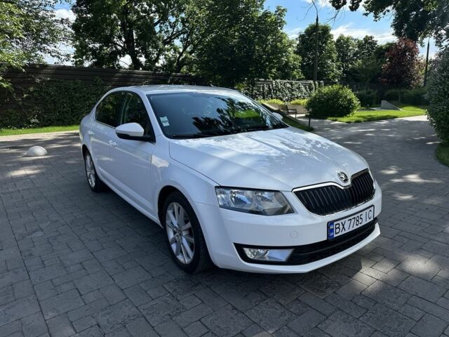 Белый Шкода Октавия, объемом двигателя 1.6 л и пробегом 239 тыс. км за 11600 $, фото 1 на Automoto.ua