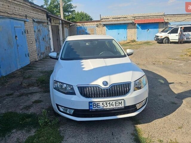 Білий Шкода Октавія, об'ємом двигуна 1.6 л та пробігом 51 тис. км за 14500 $, фото 1 на Automoto.ua