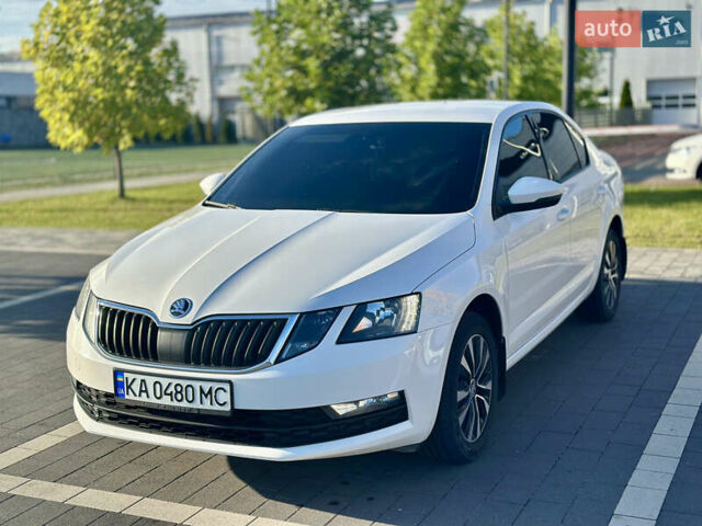 Білий Шкода Октавія, об'ємом двигуна 1.4 л та пробігом 176 тис. км за 13900 $, фото 1 на Automoto.ua