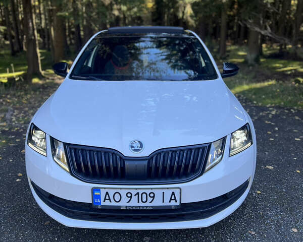 Шкода Октавия 2019 в Береговом на Automoto.ua Белый Шкода Октавия, объемом двигателя 1.6 л и пробегом 230 тыс. км за 15900 $, фото 1 на Automoto.ua