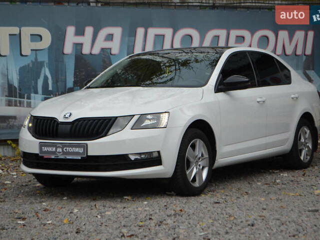 Білий Шкода Октавія, об'ємом двигуна 1.4 л та пробігом 155 тис. км за 14950 $, фото 1 на Automoto.ua