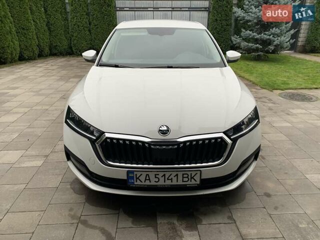 Шкода Октавия 2020 в Киеве на Automoto.ua Белый Шкода Октавия, объемом двигателя 1.4 л и пробегом 82 тыс. км за 20500 $, фото 1 на Automoto.ua