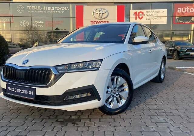 Белый Шкода Октавия, объемом двигателя 1.4 л и пробегом 46 тыс. км за 22700 $, фото 1 на Automoto.ua