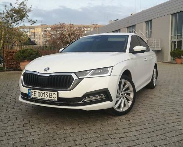 Белый Шкода Октавия, объемом двигателя 1.97 л и пробегом 96 тыс. км за 35500 $, фото 1 на Automoto.ua