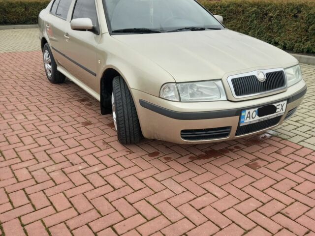 Бежевий Шкода Октавія, об'ємом двигуна 1.9 л та пробігом 320 тис. км за 3950 $, фото 1 на Automoto.ua