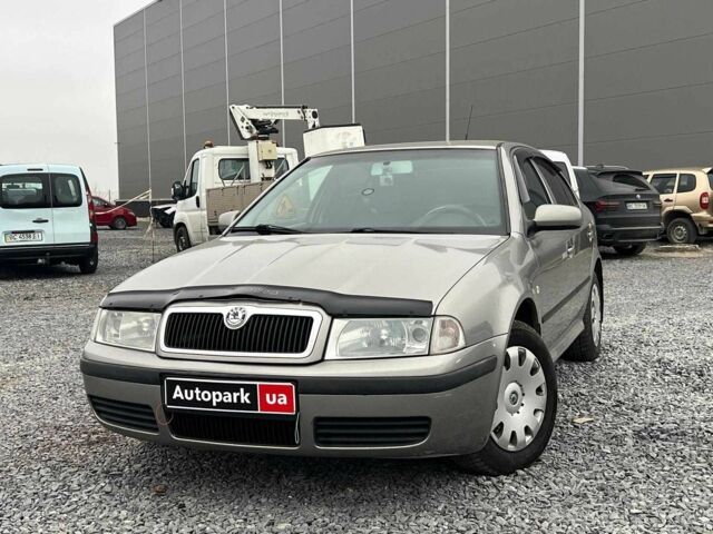 Бежевый Шкода Октавия, объемом двигателя 1.6 л и пробегом 276 тыс. км за 4490 $, фото 1 на Automoto.ua