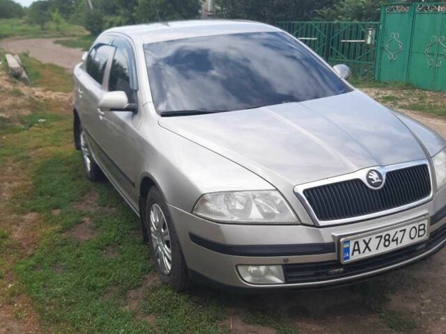 Бежевий Шкода Октавія, об'ємом двигуна 1.6 л та пробігом 280 тис. км за 5200 $, фото 1 на Automoto.ua