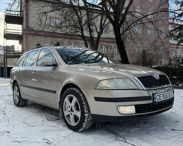 Бежевий Шкода Октавія, об'ємом двигуна 1.6 л та пробігом 289 тис. км за 4350 $, фото 1 на Automoto.ua