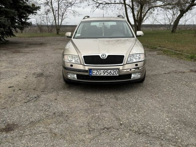 Бежевий Шкода Октавія, об'ємом двигуна 2 л та пробігом 350 тис. км за 2900 $, фото 1 на Automoto.ua