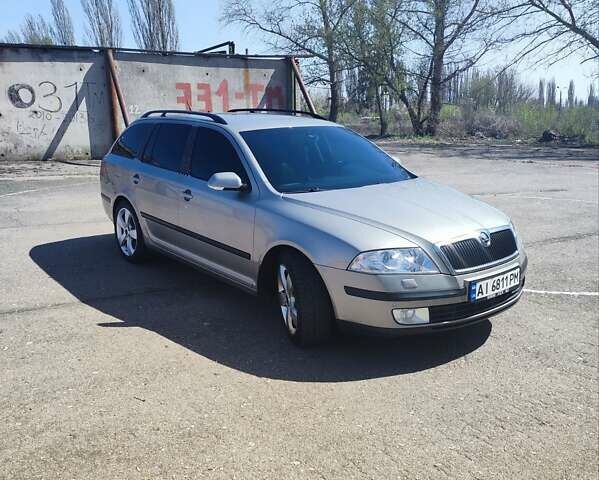 Бежевий Шкода Октавія, об'ємом двигуна 2 л та пробігом 270 тис. км за 7100 $, фото 1 на Automoto.ua