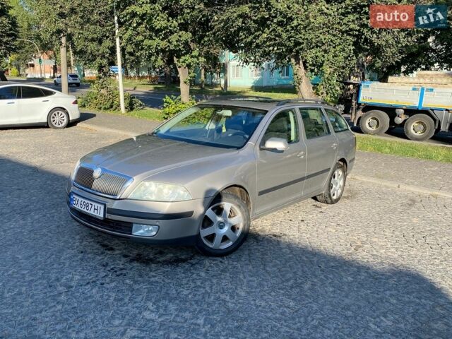 Бежевый Шкода Октавия, объемом двигателя 1.98 л и пробегом 268 тыс. км за 5900 $, фото 1 на Automoto.ua