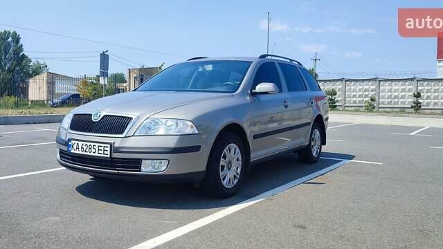 Бежевий Шкода Октавія, об'ємом двигуна 1.98 л та пробігом 326 тис. км за 5996 $, фото 1 на Automoto.ua