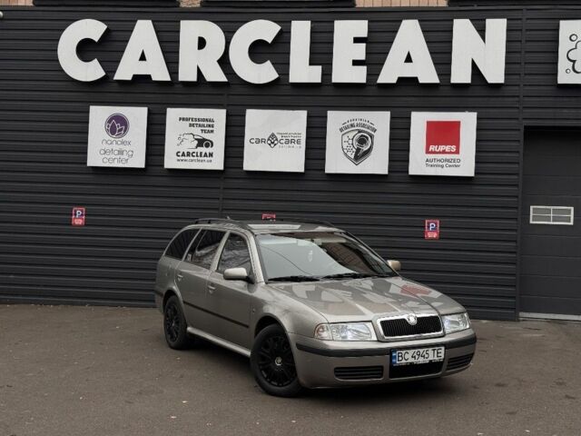 Бежевый Шкода Октавия, объемом двигателя 0 л и пробегом 270 тыс. км за 5700 $, фото 1 на Automoto.ua