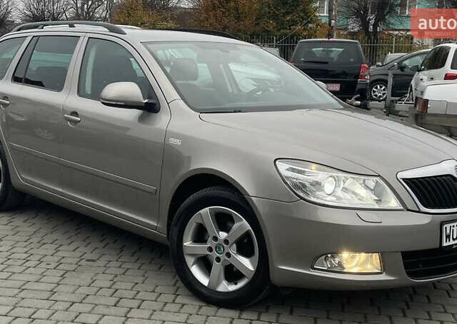 Бежевый Шкода Октавия, объемом двигателя 1.4 л и пробегом 192 тыс. км за 8350 $, фото 1 на Automoto.ua