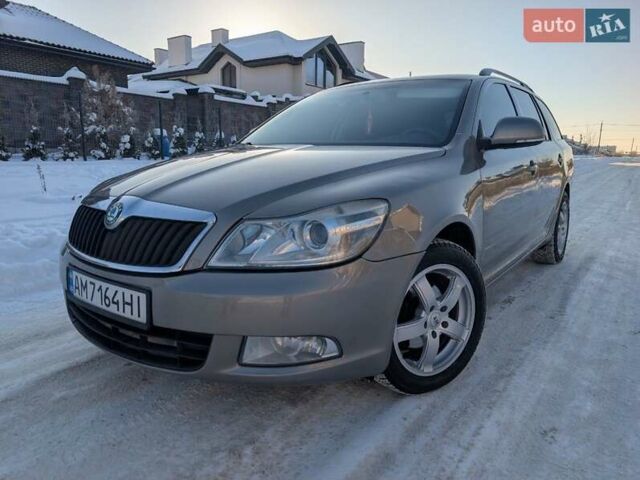 Бежевий Шкода Октавія, об'ємом двигуна 1.97 л та пробігом 290 тис. км за 7300 $, фото 1 на Automoto.ua