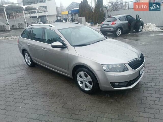 Бежевий Шкода Октавія, об'ємом двигуна 1.8 л та пробігом 258 тис. км за 9750 $, фото 1 на Automoto.ua
