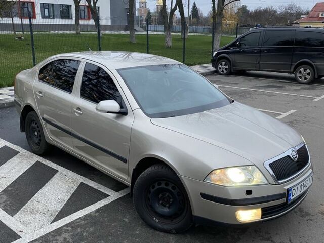 Бежевый Шкода Октавия, объемом двигателя 1.9 л и пробегом 350 тыс. км за 4999 $, фото 1 на Automoto.ua