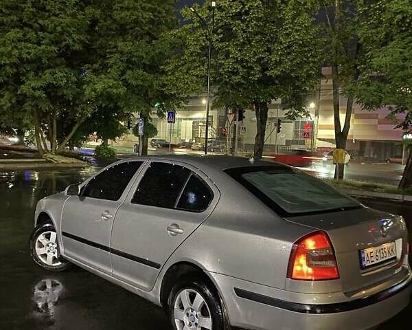 Бежевий Шкода Октавія, об'ємом двигуна 1.9 л та пробігом 250 тис. км за 5800 $, фото 1 на Automoto.ua