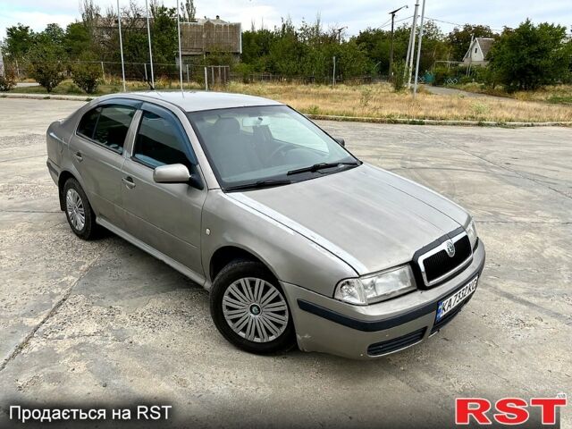 Бежевий Шкода Октавія, об'ємом двигуна 1.6 л та пробігом 345 тис. км за 3400 $, фото 1 на Automoto.ua