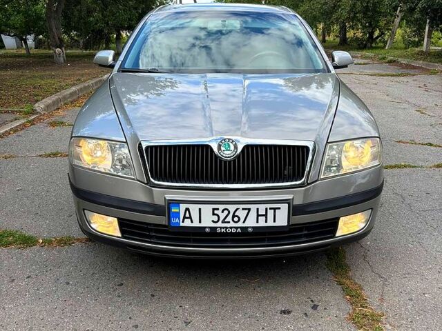 Бежевий Шкода Октавія, об'ємом двигуна 2 л та пробігом 290 тис. км за 5299 $, фото 1 на Automoto.ua