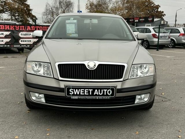Бежевий Шкода Октавія, об'ємом двигуна 1.6 л та пробігом 226 тис. км за 5999 $, фото 1 на Automoto.ua