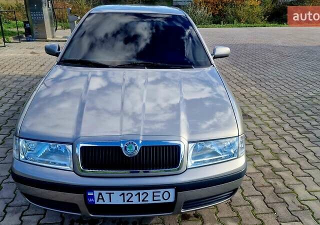 Бежевий Шкода Октавія, об'ємом двигуна 1.6 л та пробігом 227 тис. км за 7100 $, фото 1 на Automoto.ua