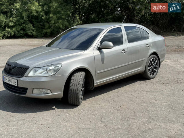 Бежевый Шкода Октавия, объемом двигателя 1.8 л и пробегом 216 тыс. км за 7000 $, фото 1 на Automoto.ua
