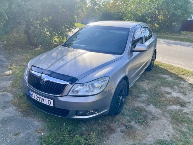 Бежевий Шкода Октавія, об'ємом двигуна 1.6 л та пробігом 270 тис. км за 7000 $, фото 1 на Automoto.ua