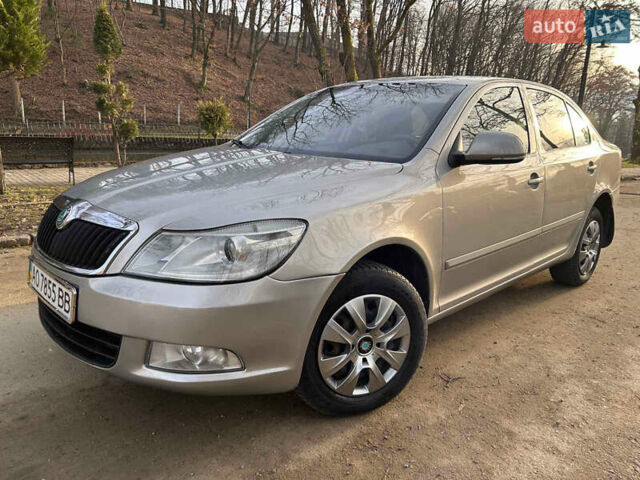 Бежевый Шкода Октавия, объемом двигателя 1.9 л и пробегом 285 тыс. км за 7200 $, фото 1 на Automoto.ua