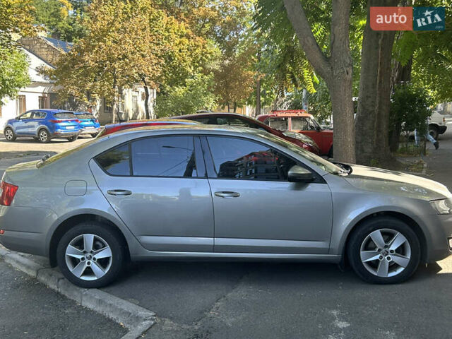 Шкода Октавия 2014 в Одессе на Automoto.ua Бежевый Шкода Октавия, объемом двигателя 1.4 л и пробегом 92 тыс. км за 11000 $, фото 1 на Automoto.ua