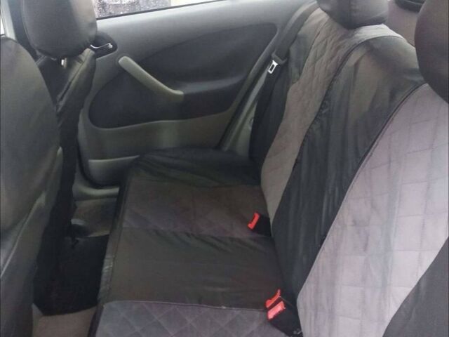 Черный Шкода Октавия, объемом двигателя 1.6 л и пробегом 0 тыс. км за 2950 $, фото 1 на Automoto.ua