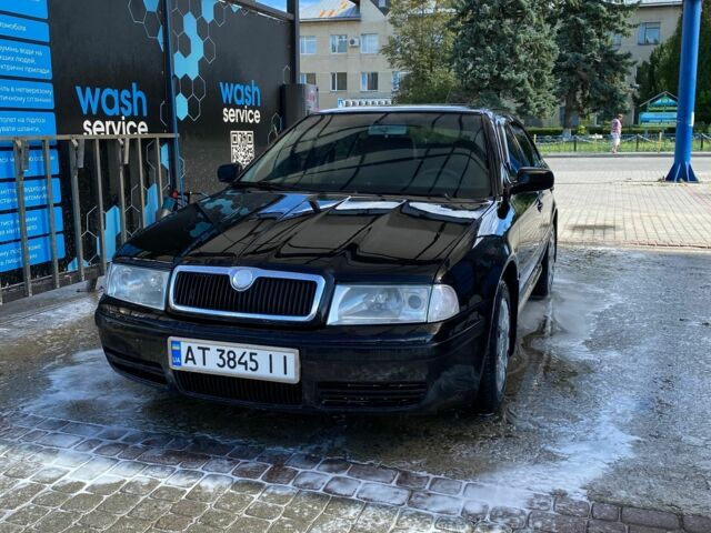 Чорний Шкода Октавія, об'ємом двигуна 1.8 л та пробігом 250 тис. км за 4000 $, фото 1 на Automoto.ua