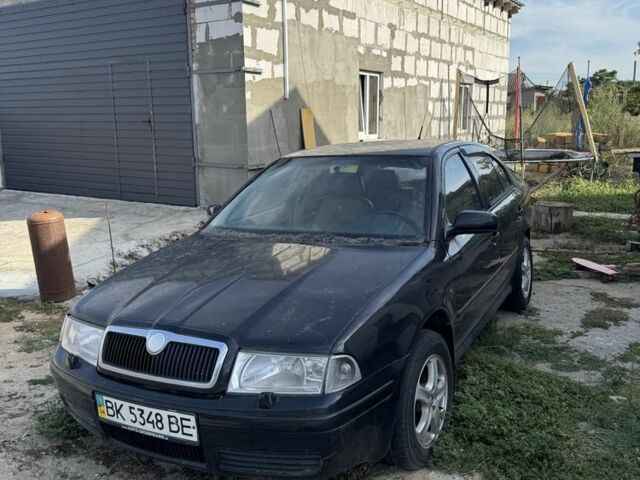 Чорний Шкода Октавія, об'ємом двигуна 1.8 л та пробігом 500 тис. км за 1005 $, фото 1 на Automoto.ua