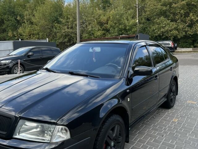 Черный Шкода Октавия, объемом двигателя 1.9 л и пробегом 363 тыс. км за 4500 $, фото 1 на Automoto.ua