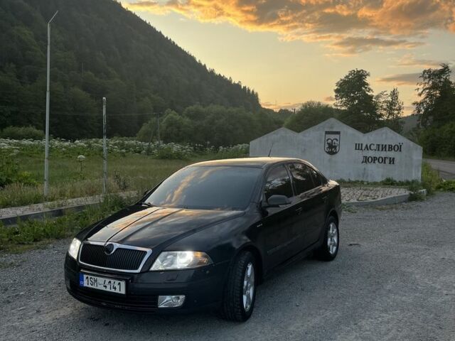 Черный Шкода Октавия, объемом двигателя 1.9 л и пробегом 999 тыс. км за 2700 $, фото 1 на Automoto.ua