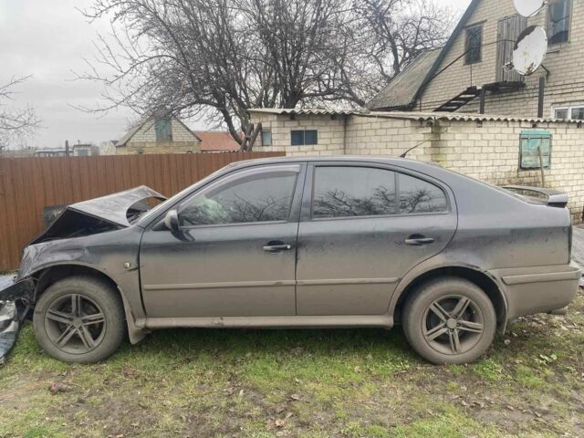 Черный Шкода Октавия, объемом двигателя 1.6 л и пробегом 201 тыс. км за 2200 $, фото 1 на Automoto.ua