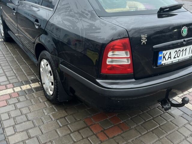 Чорний Шкода Октавія, об'ємом двигуна 1.8 л та пробігом 343 тис. км за 5550 $, фото 1 на Automoto.ua