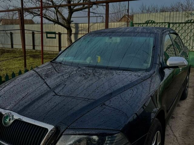 Чорний Шкода Октавія, об'ємом двигуна 2 л та пробігом 233 тис. км за 5503 $, фото 1 на Automoto.ua