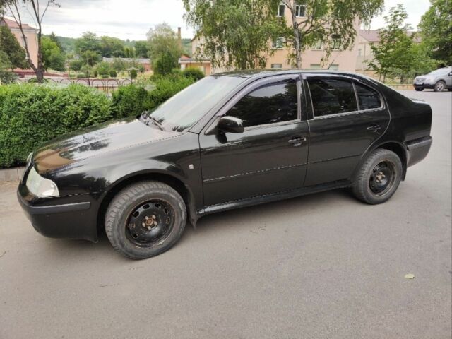 Черный Шкода Октавия, объемом двигателя 0 л и пробегом 220 тыс. км за 5100 $, фото 1 на Automoto.ua